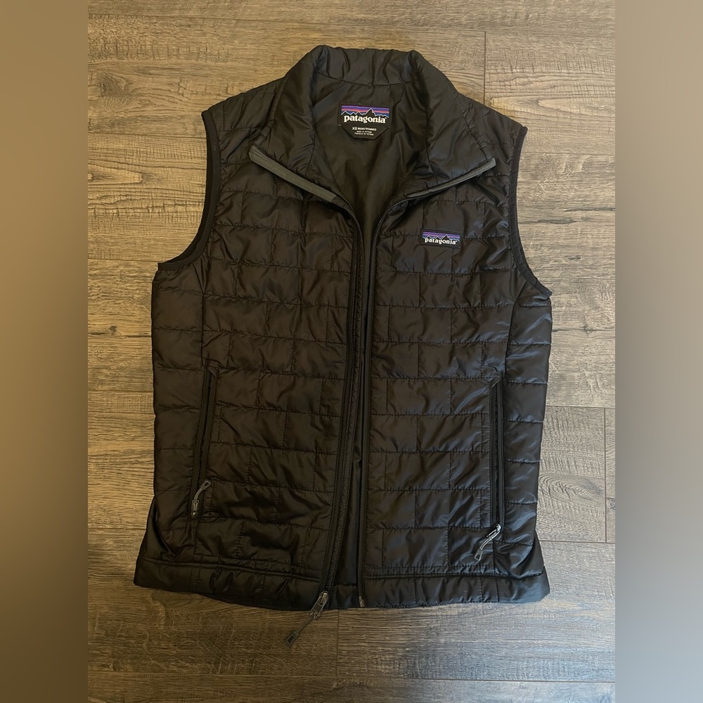 Patagonia Black Quilted Vest